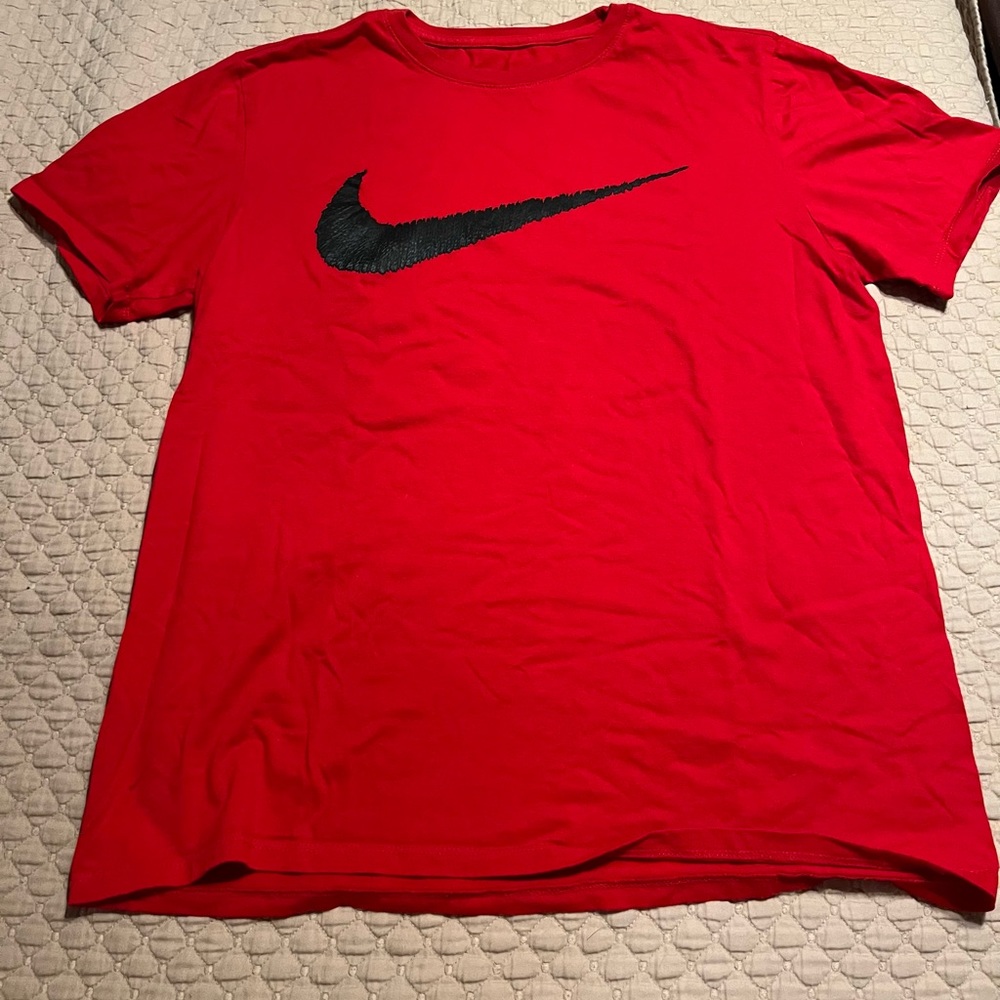 Nike Graphic Tee
